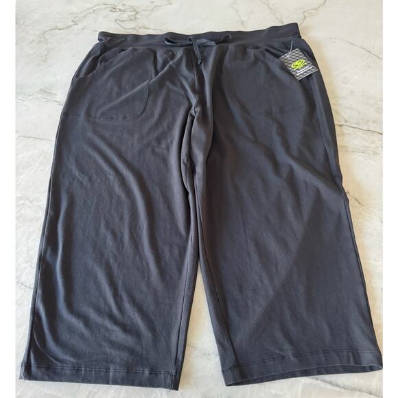 Athletic Works Women's Plus Core Knit Capri NWT XXXL 22 Black Soot - Picture 2 of 12